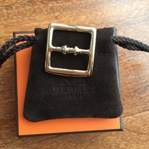 BNIB Authentic Hermes Twilly Scarf Ring Goldtone